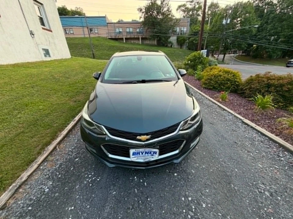 2017 Chevrolet Cruze - Image 11 of 21