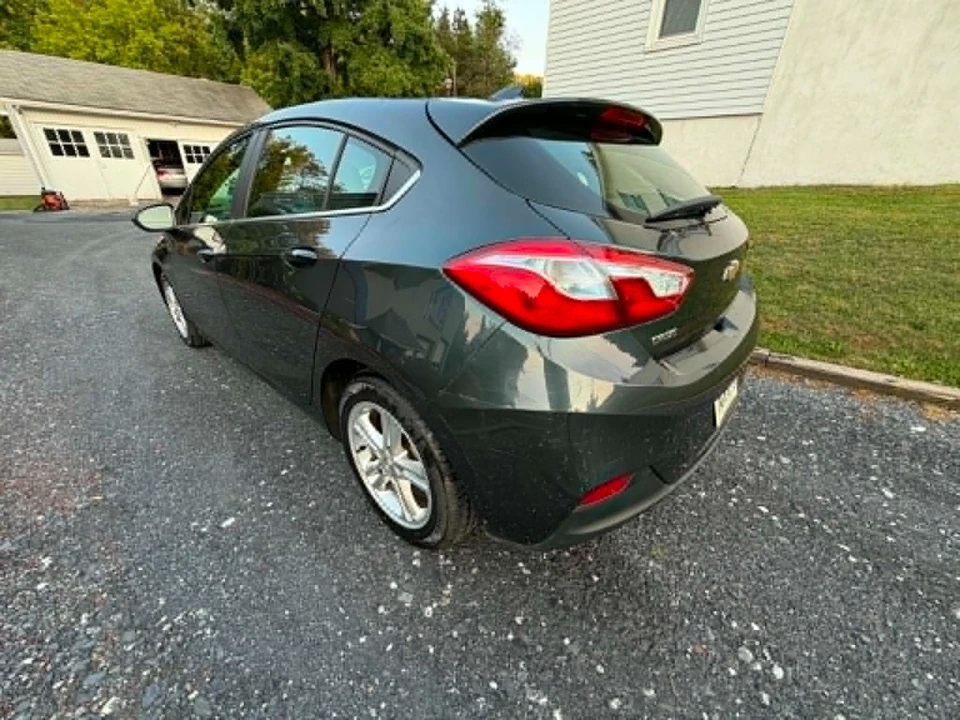 2017 Chevrolet Cruze - Image 16 of 21