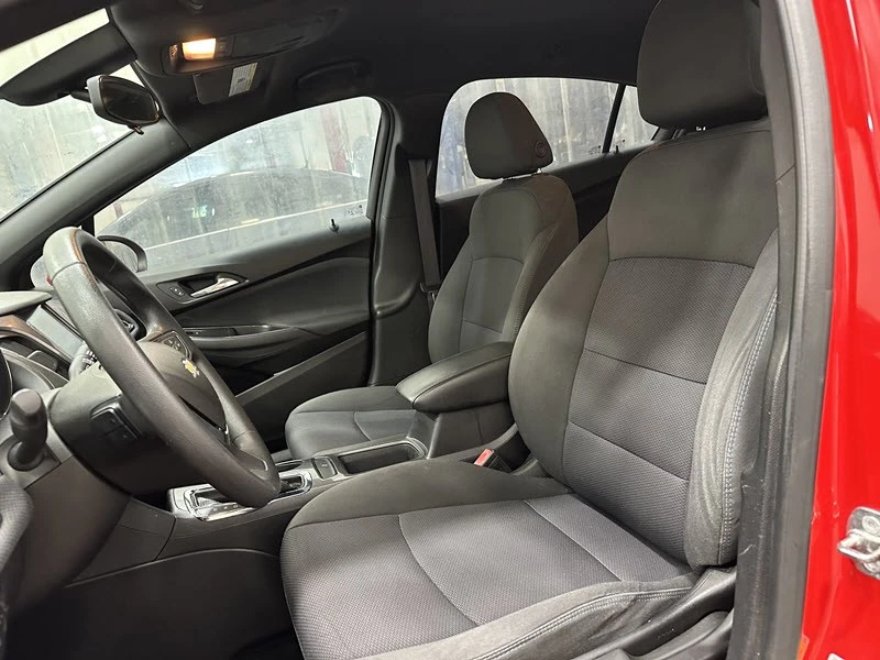 2017 Chevrolet Cruze - Image 11 of 22