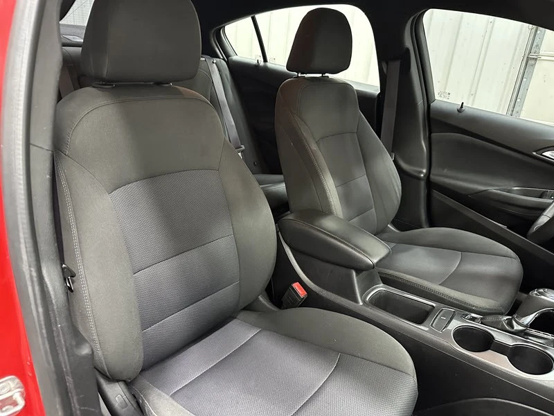 2017 Chevrolet Cruze - Image 18 of 22