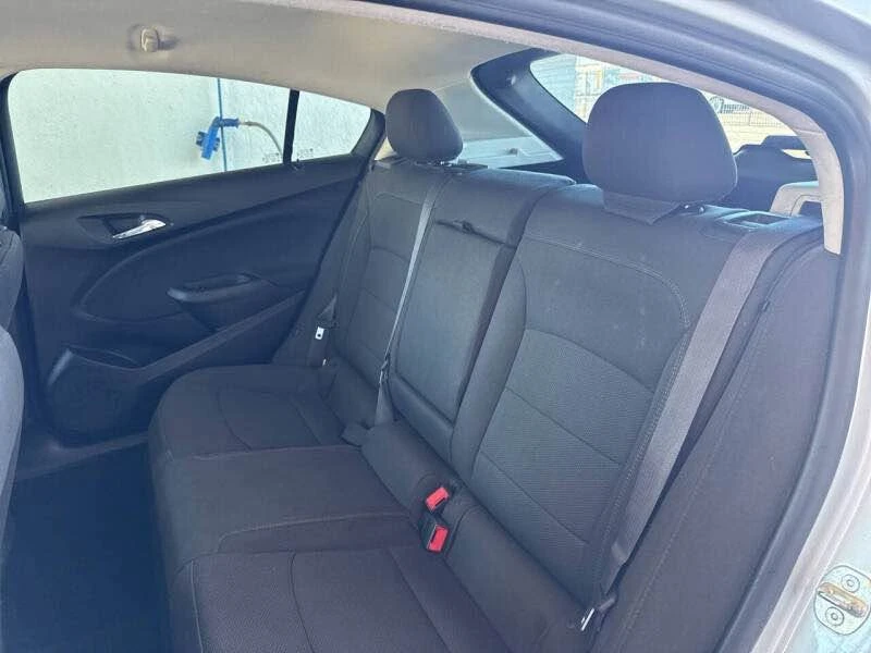 2017 Chevrolet Cruze - Image 11 of 15