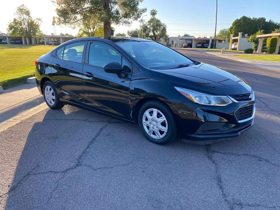 2017 Chevrolet Cruze - Image 5 of 15