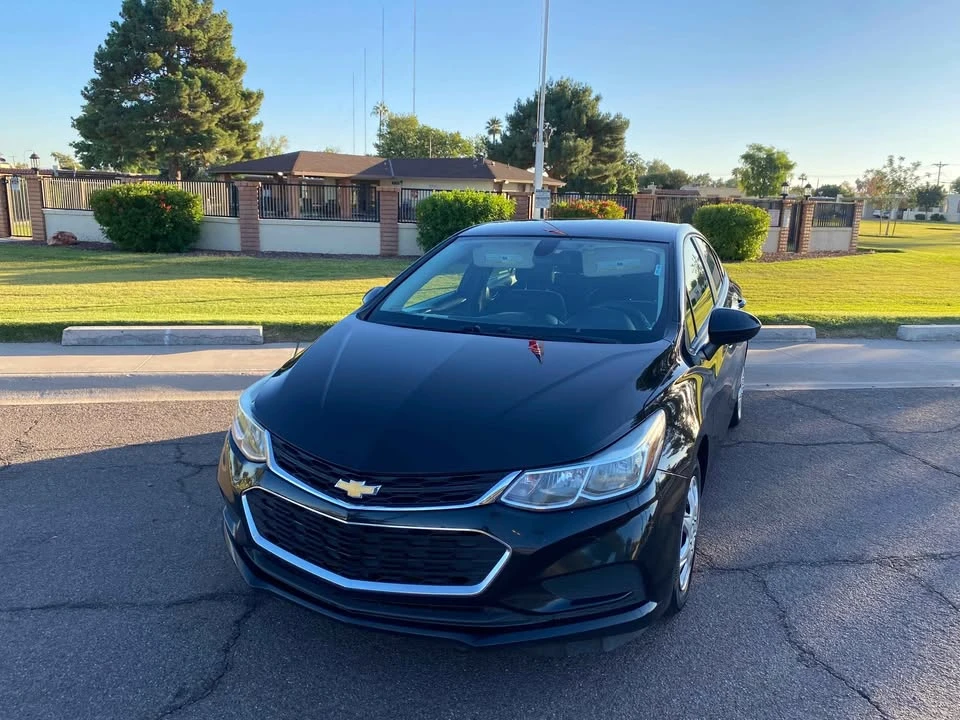 2017 Chevrolet Cruze - Image 2 of 15