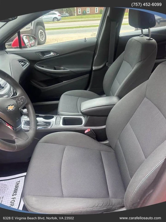 2017 Chevrolet Cruze - Image 10 of 13