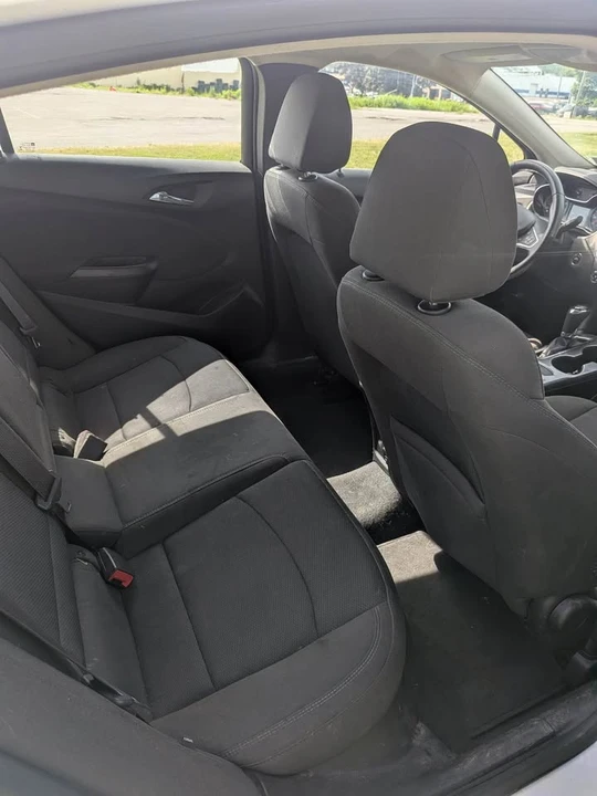 2017 Chevrolet Cruze - Image 14 of 15
