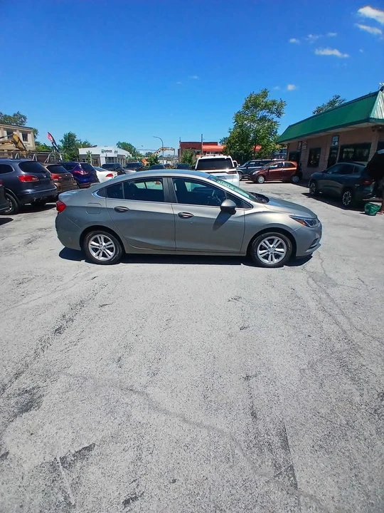 2017 Chevrolet Cruze - Image 7 of 10