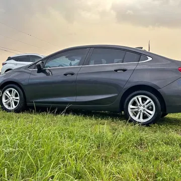 2017 Chevrolet Cruze LT Sedan 4D