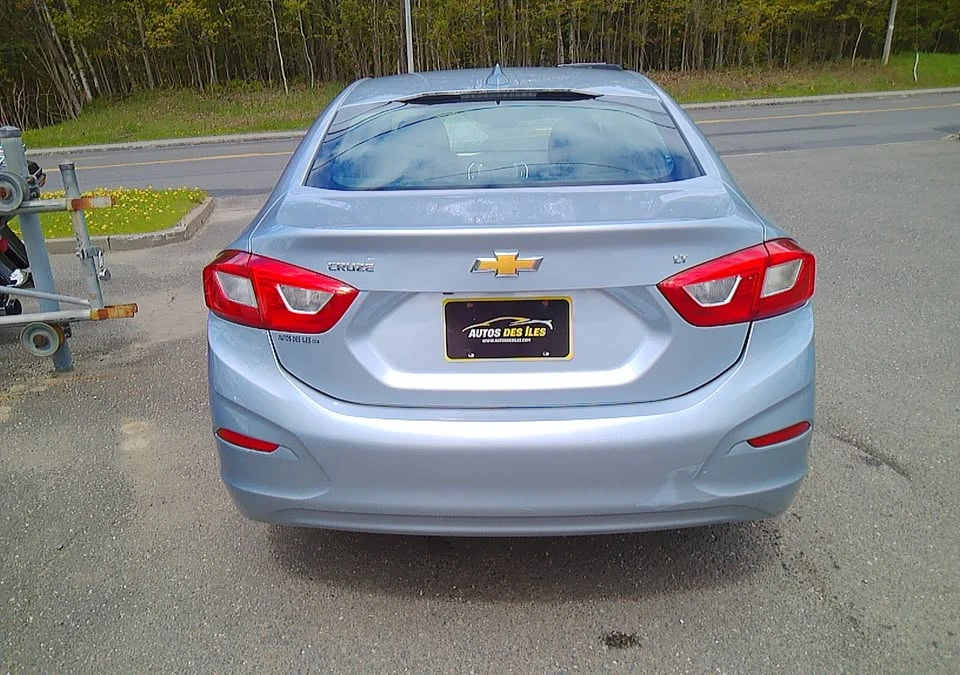2017 Chevrolet Cruze - Image 6 of 18