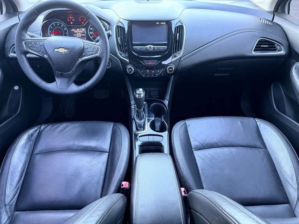 2017 Chevrolet Cruze - Image 13 of 16