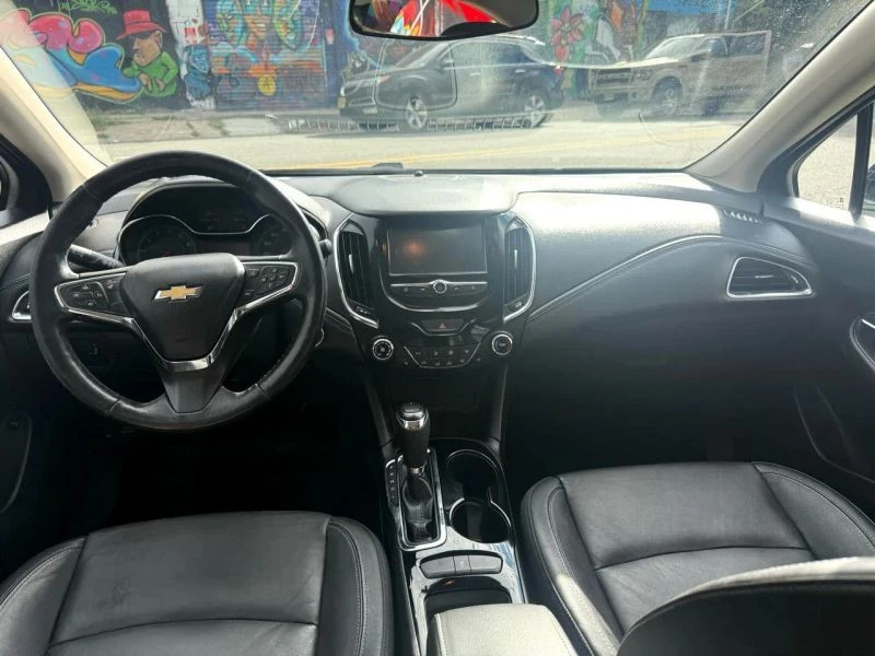 2017 Chevrolet Cruze - Image 10 of 12