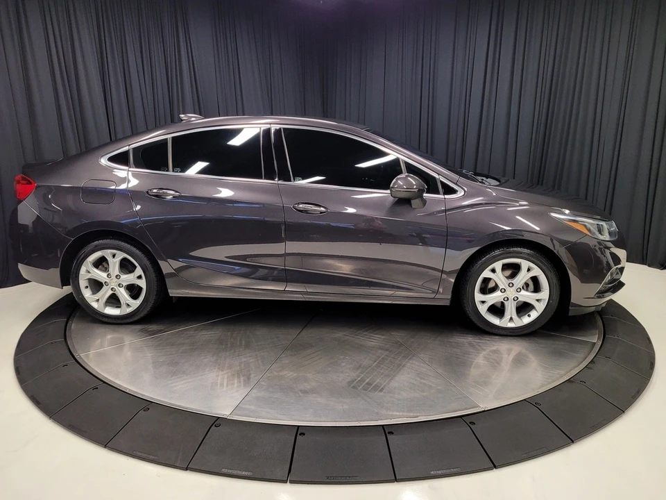 2017 Chevrolet Cruze - Image 12 of 12