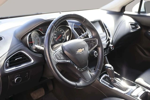 2017 Chevrolet Cruze - Image 17 of 21