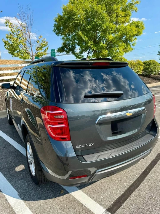 2017 Chevrolet Equinox - Image 2 of 7