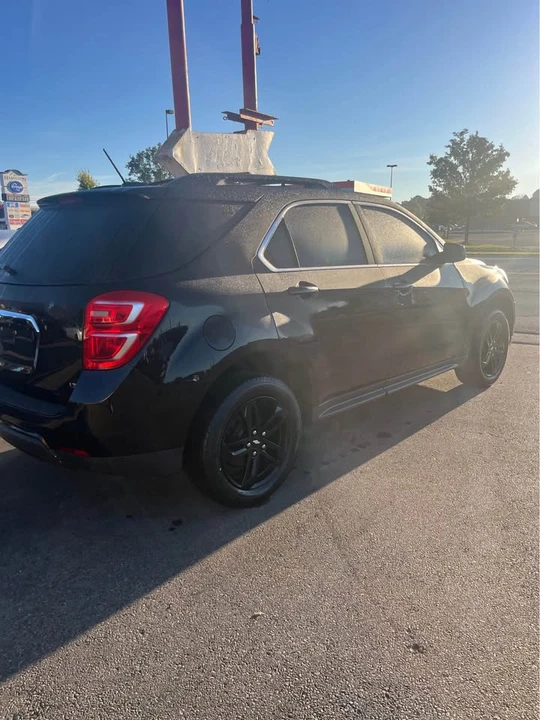 2017 Chevrolet Equinox - Image 3 of 11