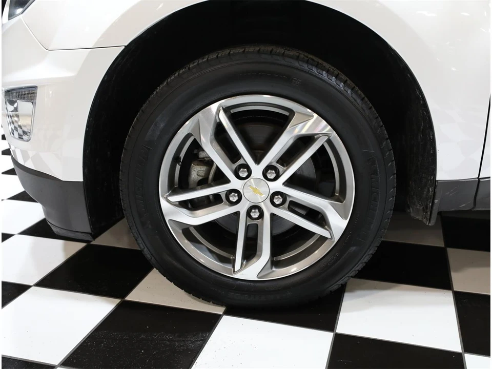 2017 Chevrolet Equinox - Image 22 of 31