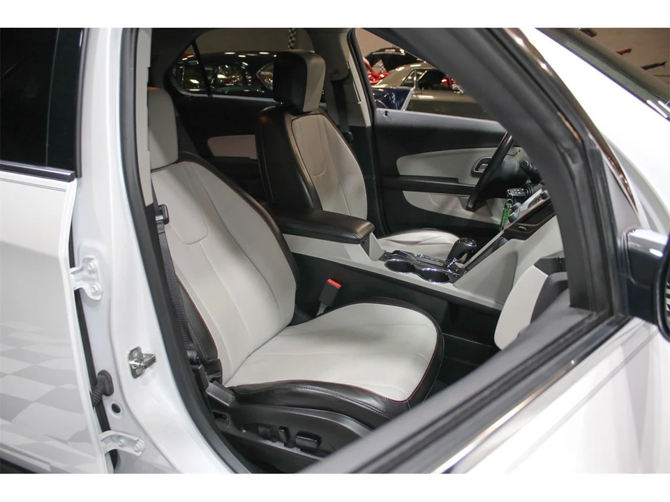 2017 Chevrolet Equinox - Image 27 of 31
