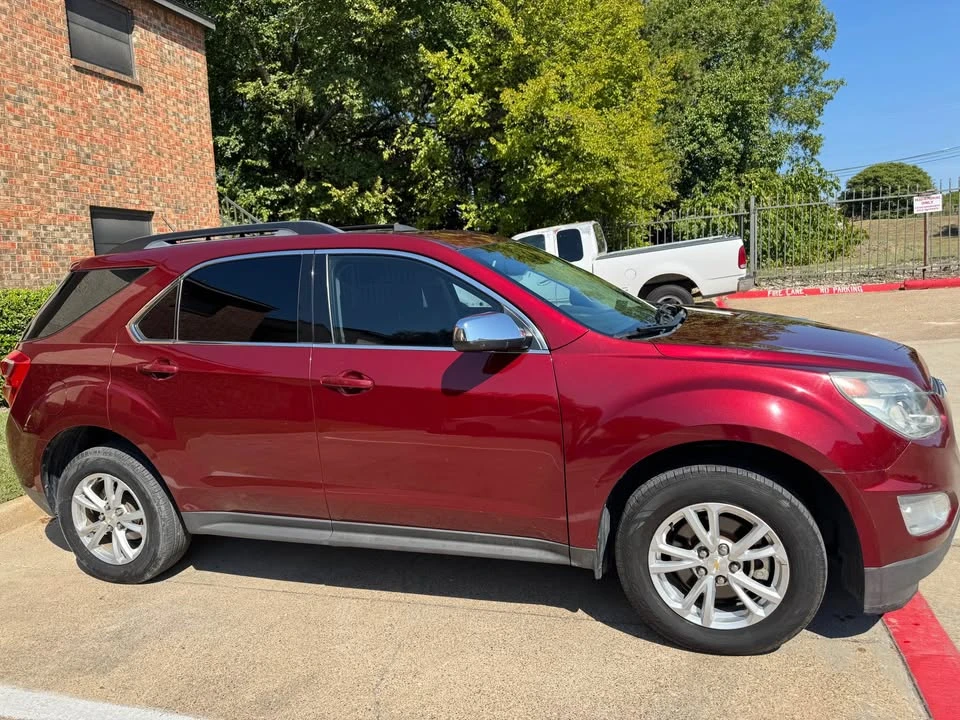 2017 Chevrolet Equinox - Image 12 of 17