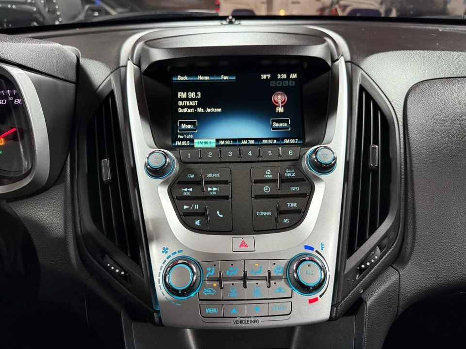 2017 Chevrolet Equinox - Image 19 of 21