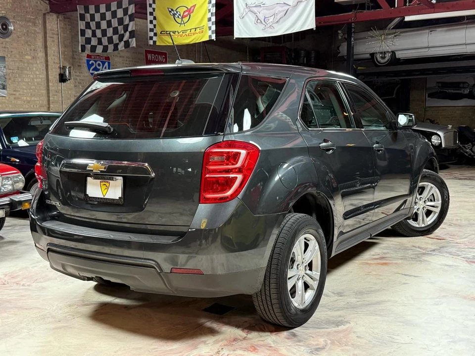 2017 Chevrolet Equinox - Image 4 of 21