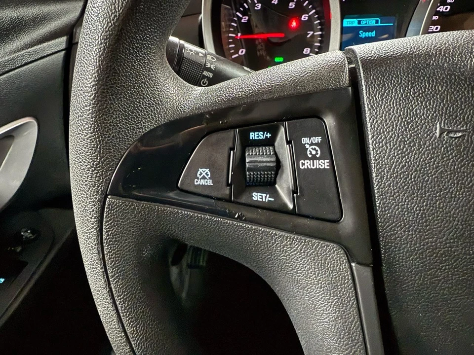 2017 Chevrolet Equinox - Image 15 of 21
