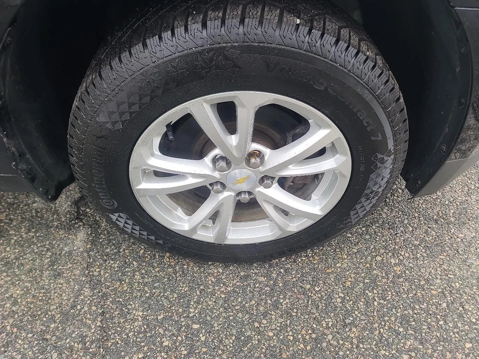 2017 Chevrolet Equinox - Image 20 of 21