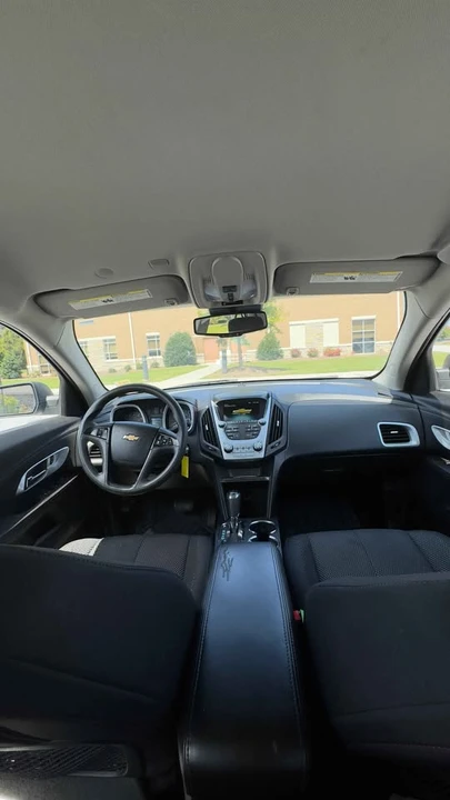 2017 Chevrolet Equinox - Image 7 of 12
