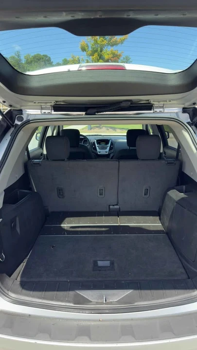 2017 Chevrolet Equinox - Image 5 of 12