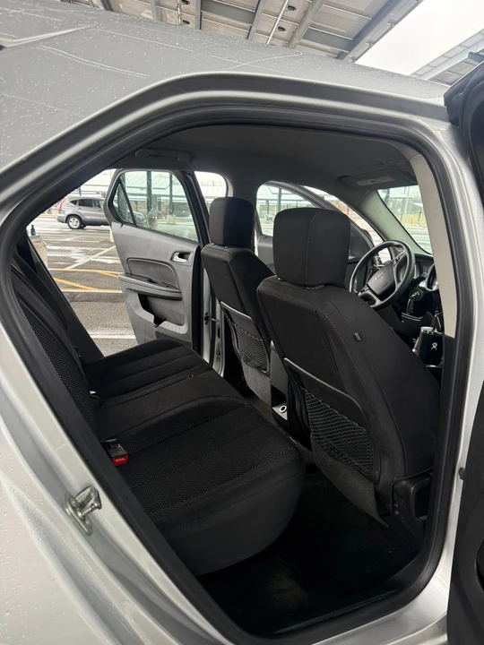 2017 Chevrolet Equinox - Image 13 of 15