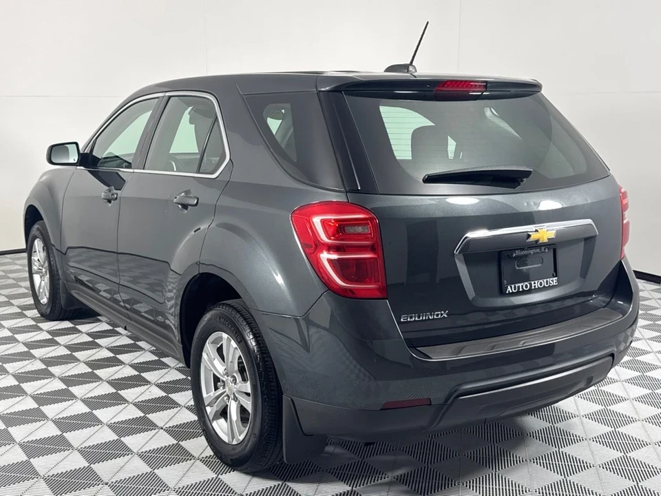 2017 Chevrolet Equinox - Image 6 of 21