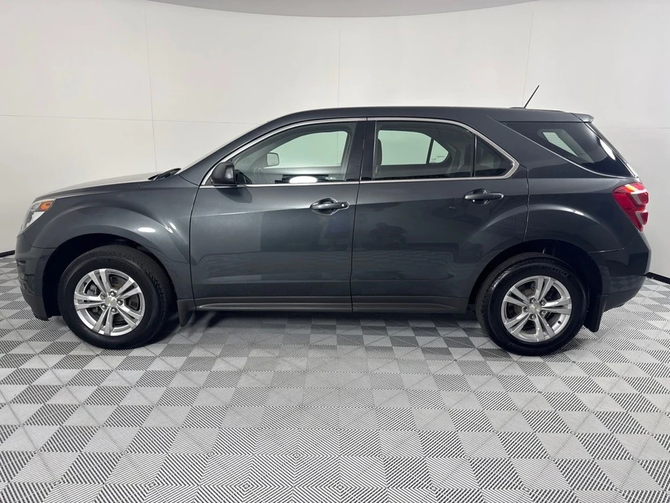2017 Chevrolet Equinox - Image 7 of 21