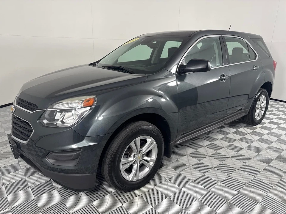 2017 Chevrolet Equinox - Image 8 of 21