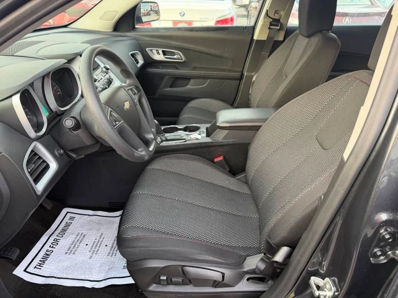 2017 Chevrolet Equinox - Image 10 of 12