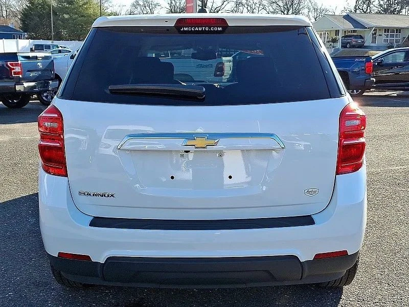 2017 Chevrolet Equinox - Image 6 of 12