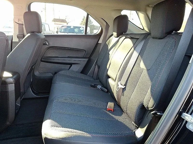 2017 Chevrolet Equinox - Image 9 of 12