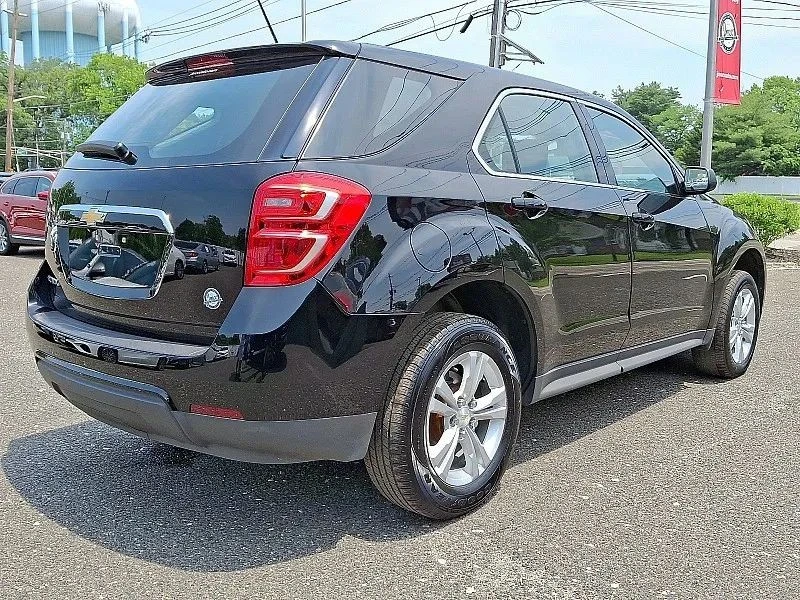 2017 Chevrolet Equinox - Image 7 of 12