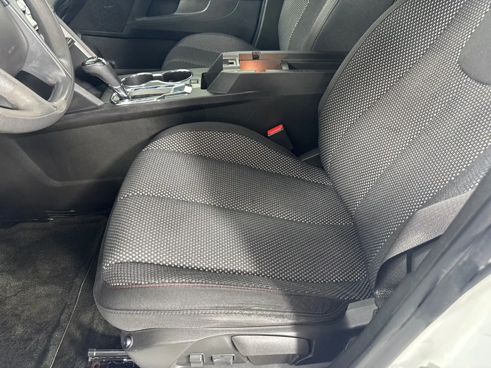 2017 Chevrolet Equinox - Image 11 of 12