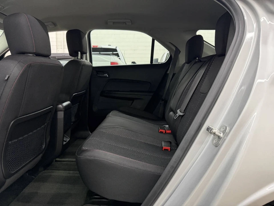 2017 Chevrolet Equinox - Image 7 of 12