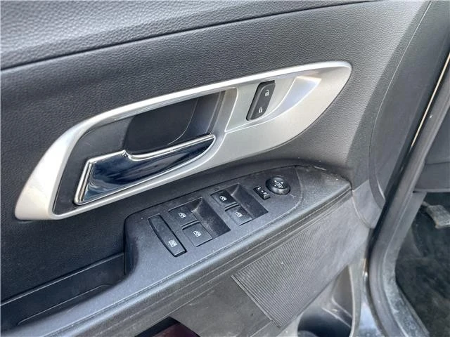 2017 Chevrolet Equinox - Image 20 of 21