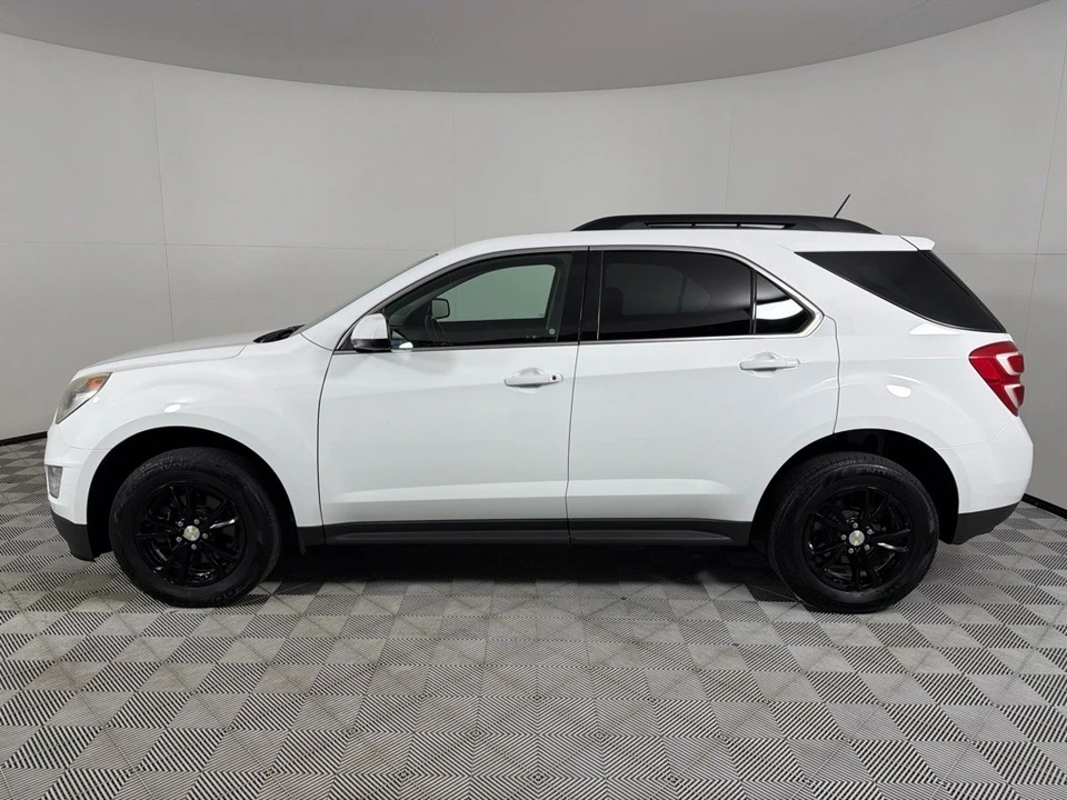 2017 Chevrolet Equinox - Image 8 of 21