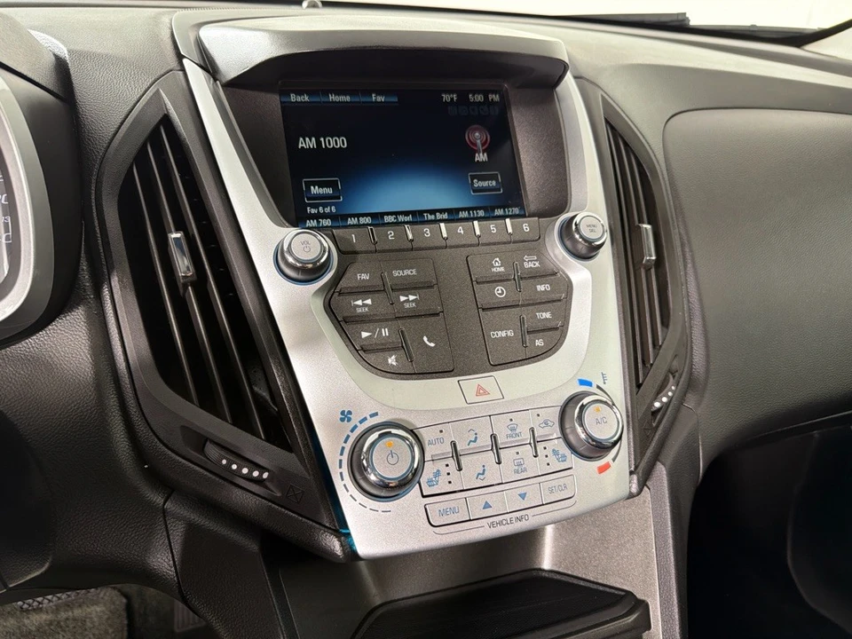 2017 Chevrolet Equinox - Image 15 of 21