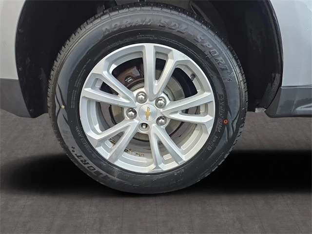 2017 Chevrolet Equinox - Image 9 of 12