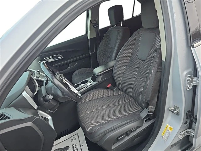 2017 Chevrolet Equinox - Image 11 of 12