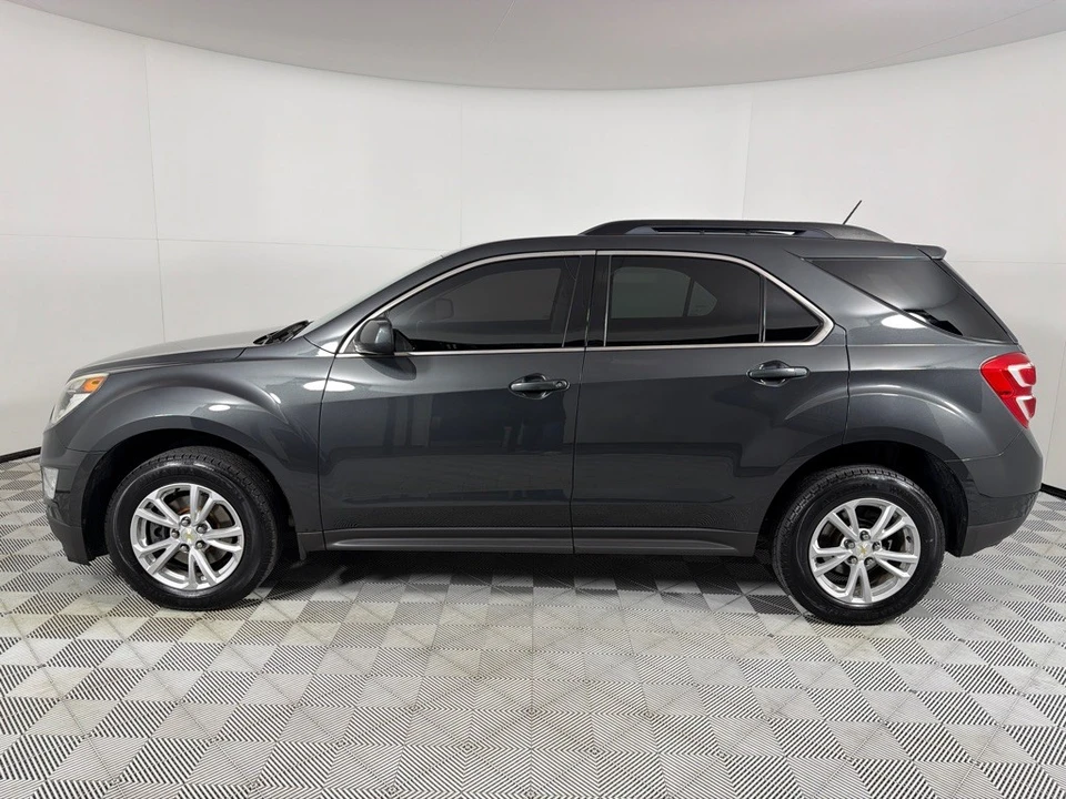 2017 Chevrolet Equinox - Image 8 of 21