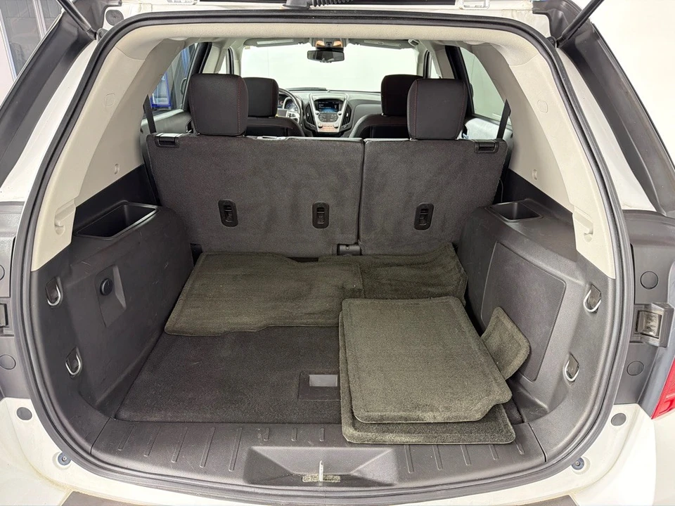 2017 Chevrolet Equinox - Image 19 of 21