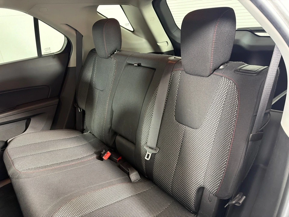 2017 Chevrolet Equinox - Image 18 of 21