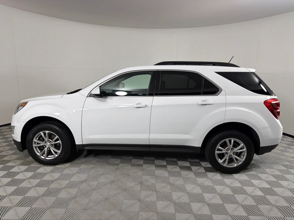 2017 Chevrolet Equinox - Image 8 of 21