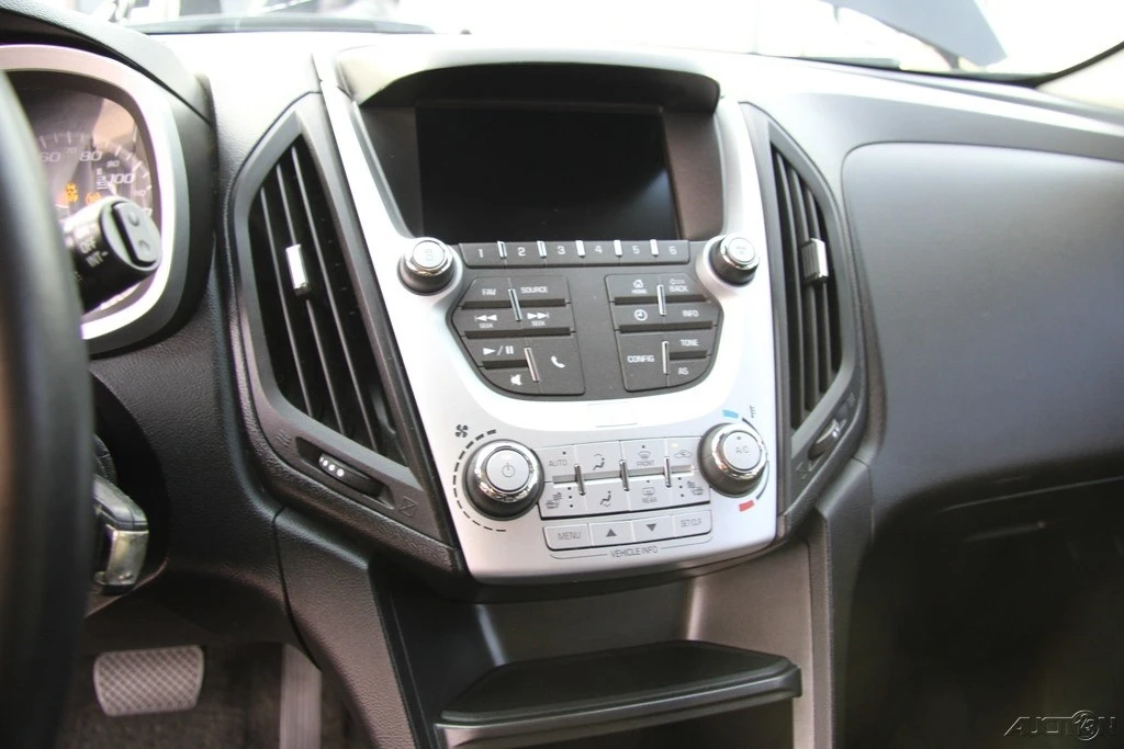 2017 Chevrolet Equinox - Image 15 of 21