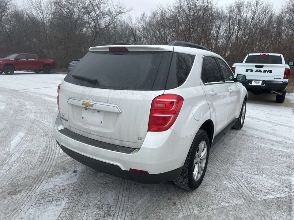 2017 Chevrolet Equinox - Image 7 of 12