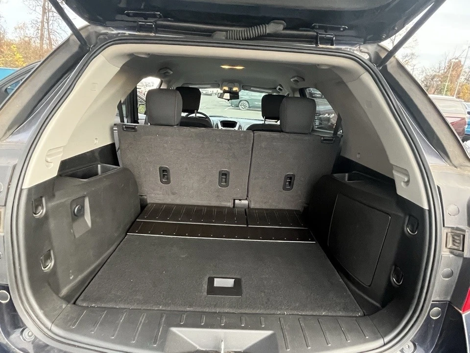 2017 Chevrolet Equinox - Image 9 of 12