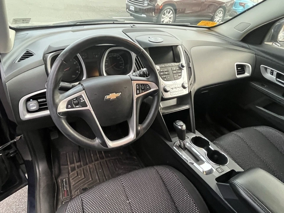 2017 Chevrolet Equinox - Image 11 of 12
